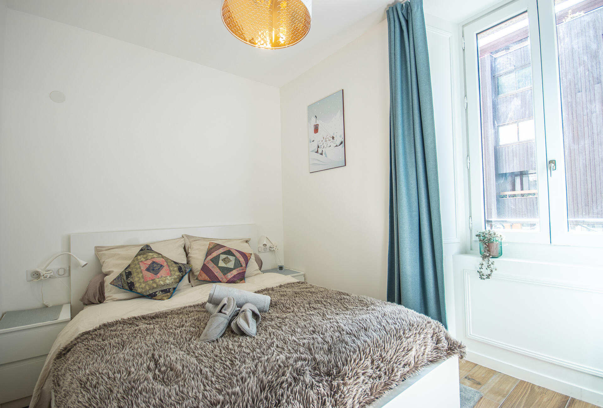 Light Double Bedroom